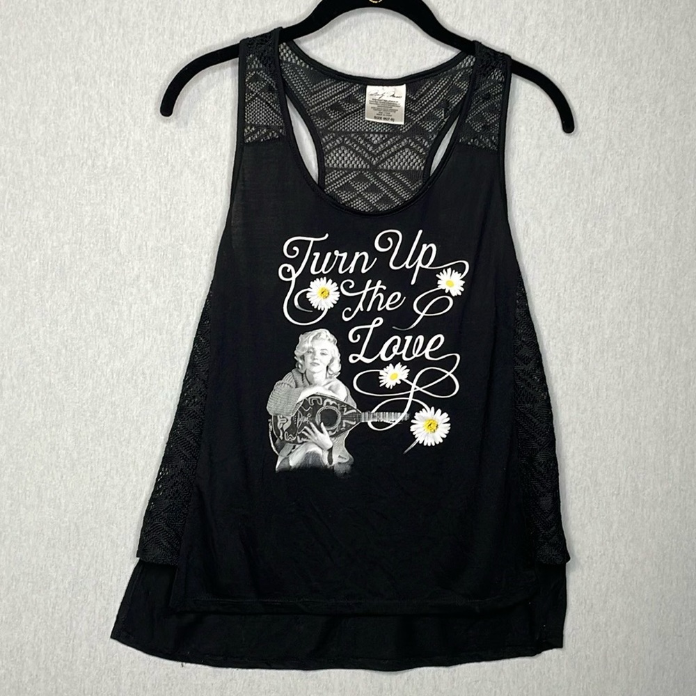 Marylin Monroe high tank low top ,size M